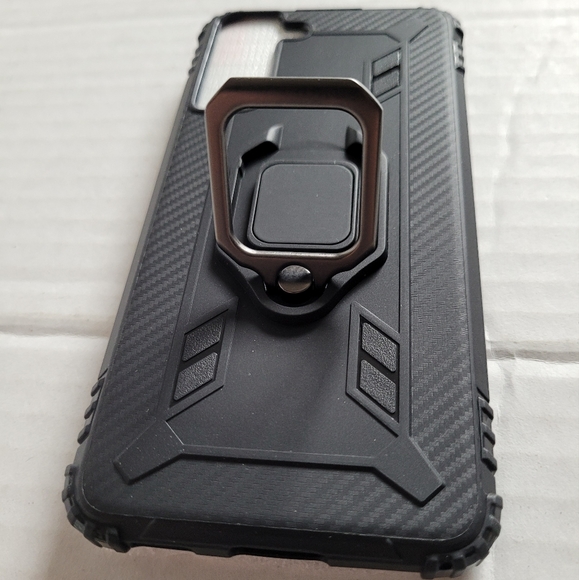 IMBZBK Samsung S21 / S30 Cases Black and Clear with 2 Screen Protectors - Picture 8 of 10